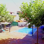 Prado Del Abuelo