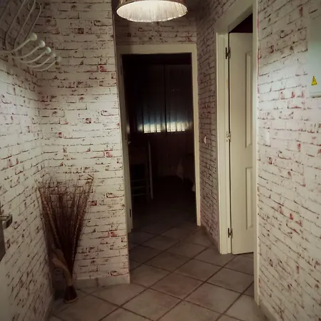 Prado Del Abuelo 公寓 *