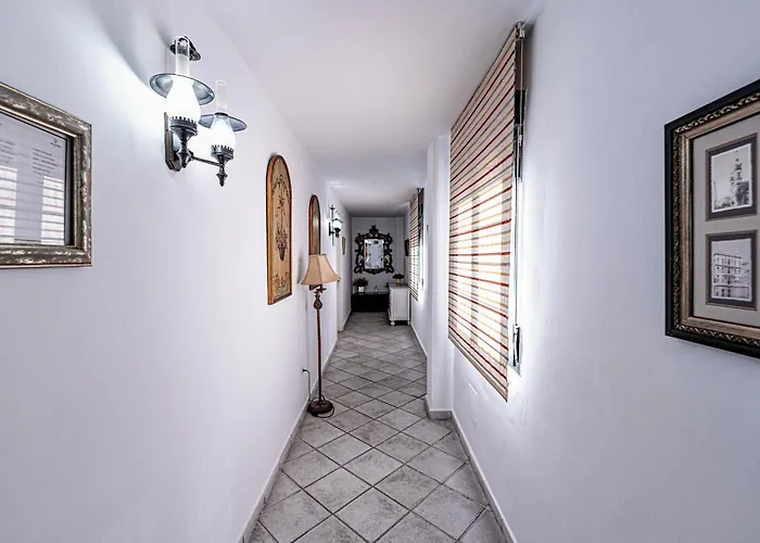 Prado Del Abuelo * Cabezuela Del Valle